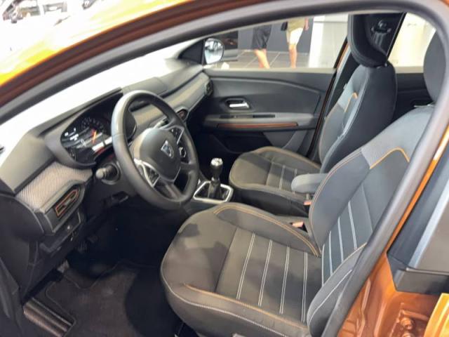 Dacia Sandero image 8
