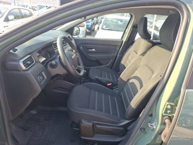 Dacia Duster image 1
