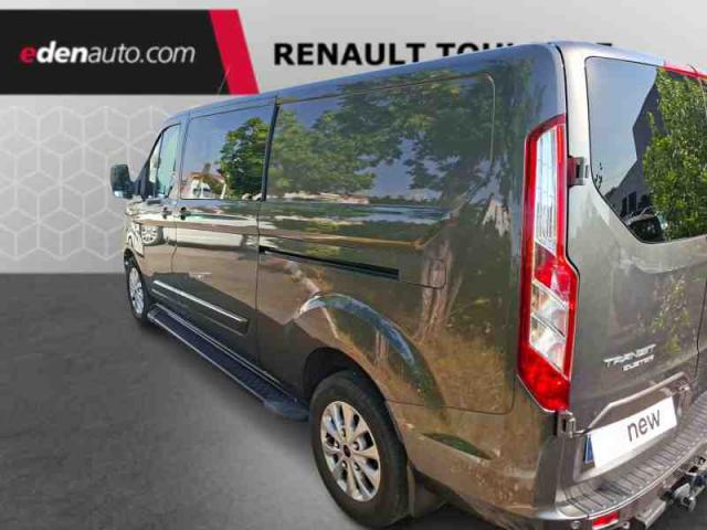 Ford Transit image 6