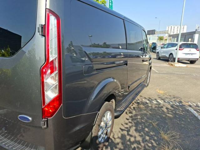 Ford Transit image 2