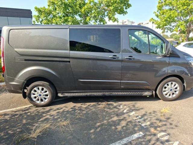 Ford Transit image 8