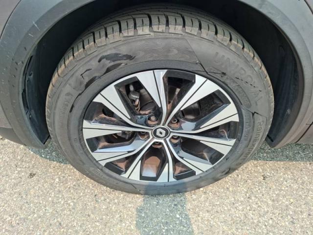 Renault Captur image 1
