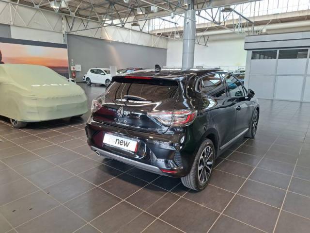 Renault Clio image 2