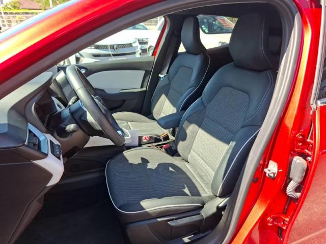 Renault Clio image 9
