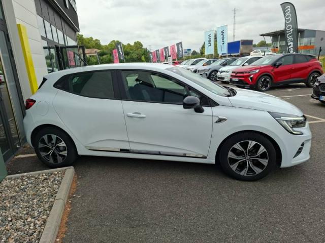 Renault Clio image 8