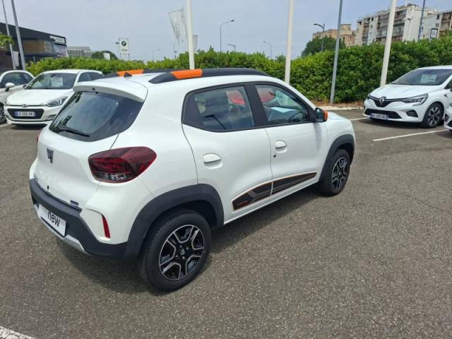 Dacia Spring image 8