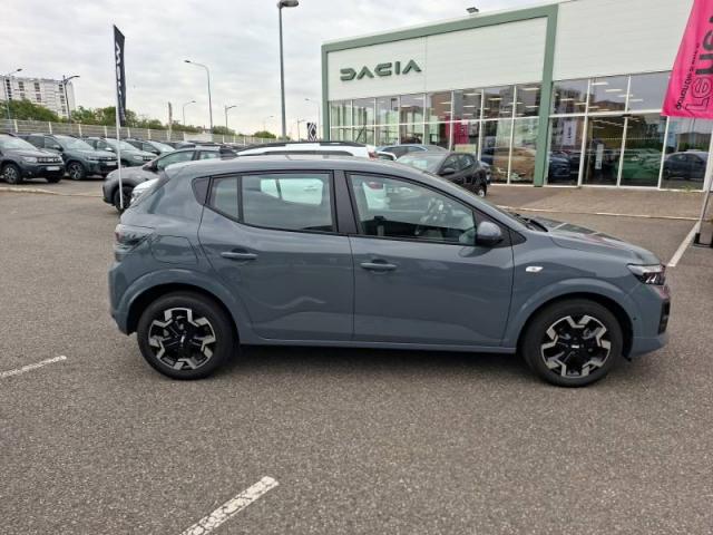 Dacia Sandero image 2