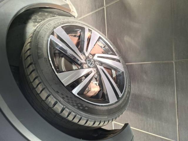 Volkswagen T-Cross image 3
