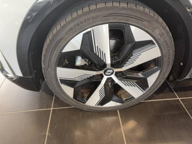 Renault Mégane image 2