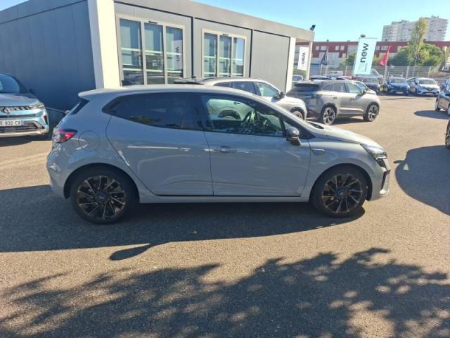Renault Clio image 2