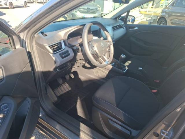 Renault Clio image 7