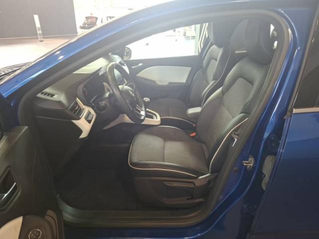 Renault Clio image 6