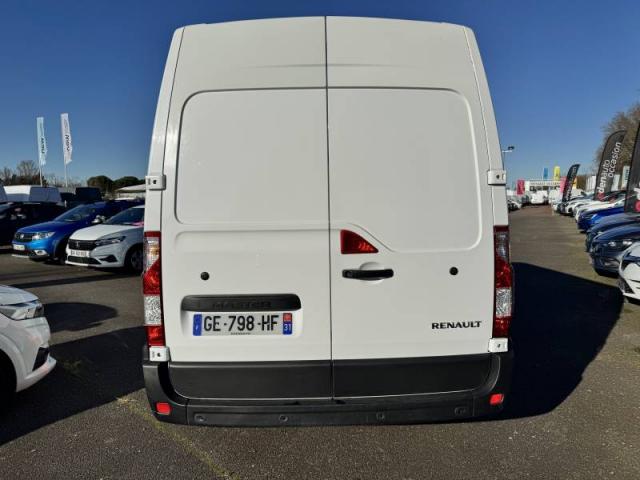 Renault Master image 1