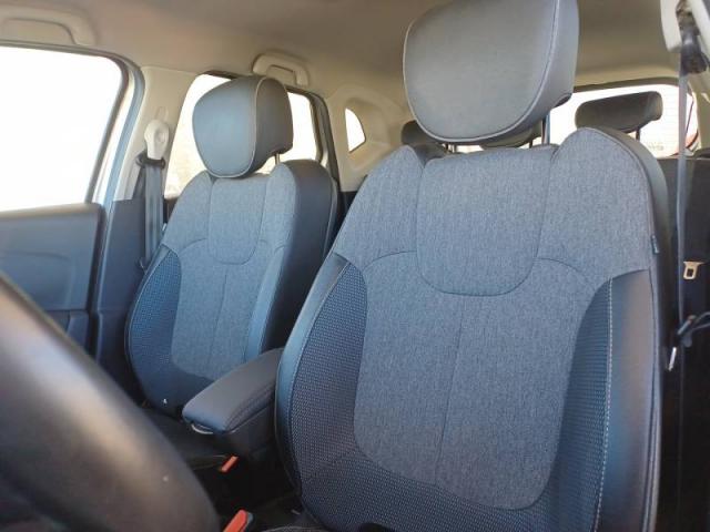 Renault Captur image 1