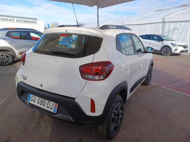 Dacia Spring image 2