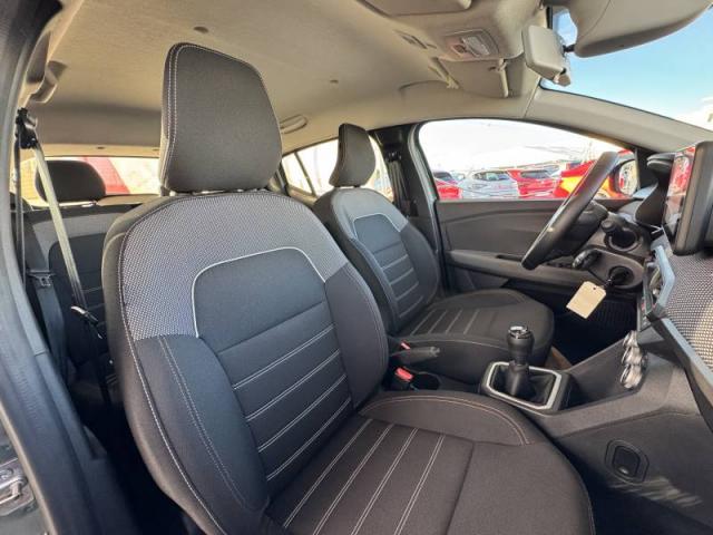 Dacia Sandero image 2