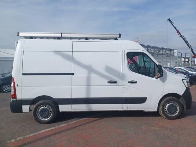 Renault Master image 3