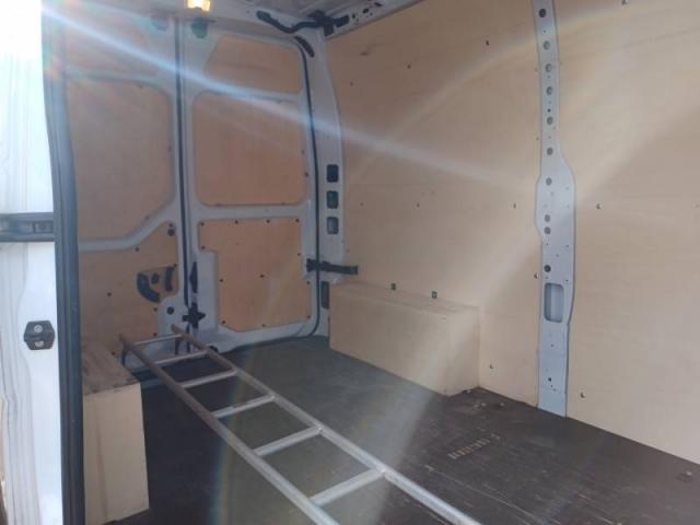 Renault Master image 9
