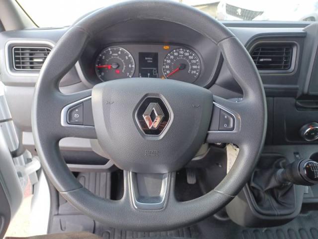 Renault Master image 6