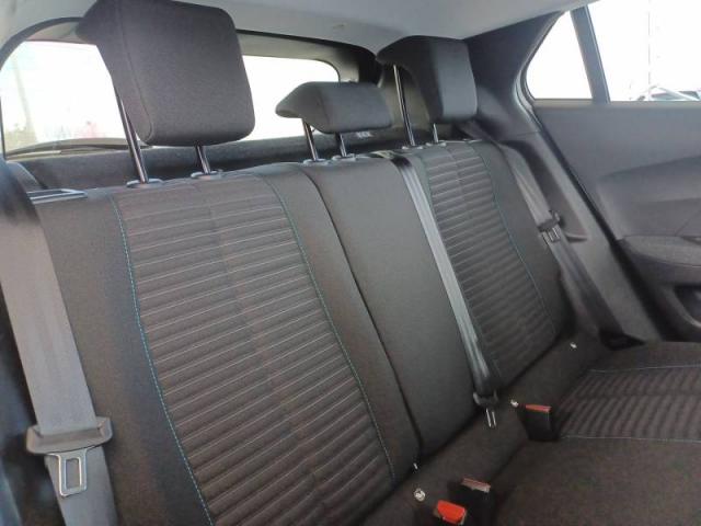 Peugeot 2008 image 3