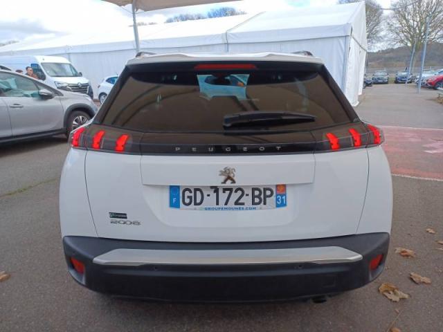 Peugeot 2008 image 9