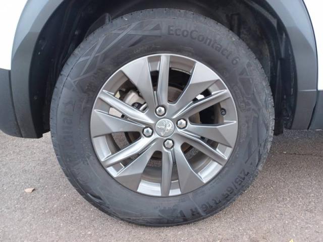 Peugeot 2008 image 4