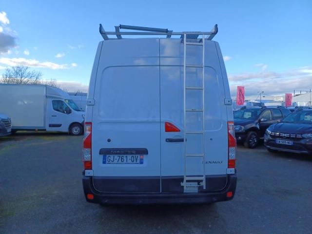 Renault Master image 2