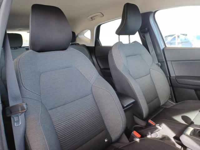 Renault Captur image 6