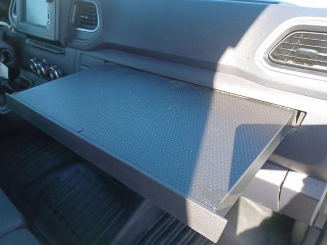 Renault Master image 7