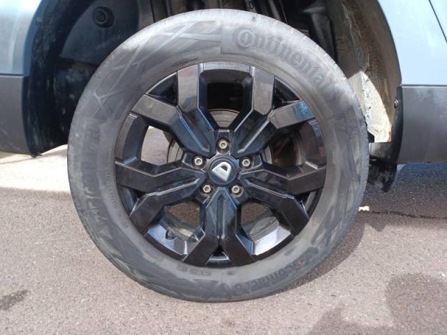 Dacia Duster image 1