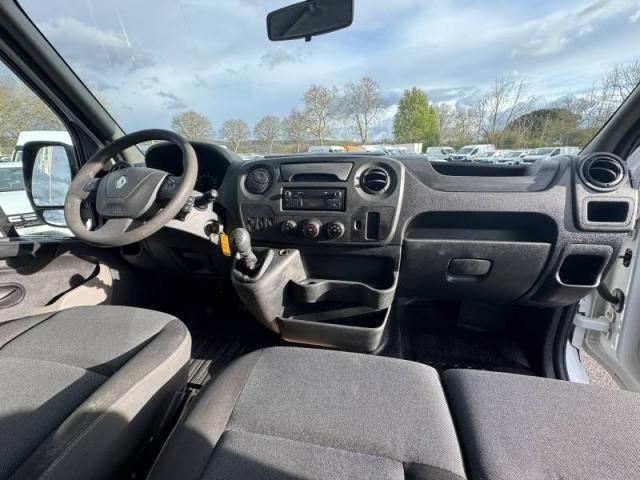 Renault Master image 7