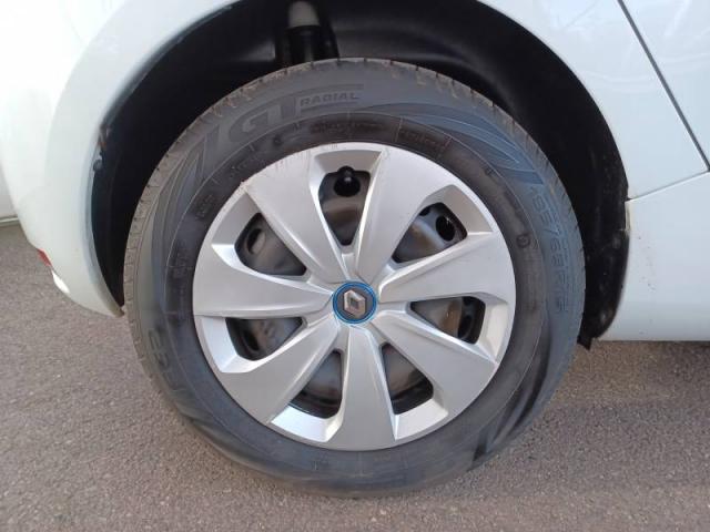 Renault Zoe image 8