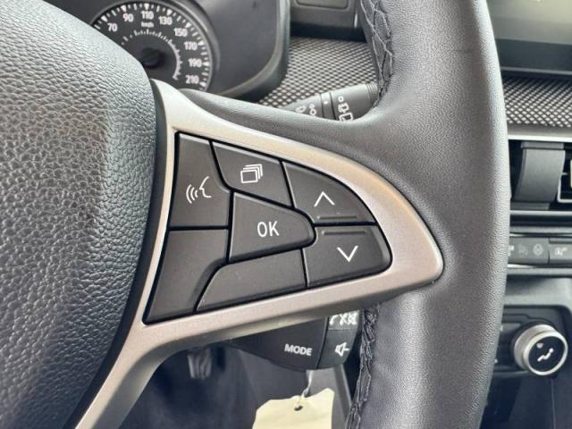 Dacia Sandero image 2