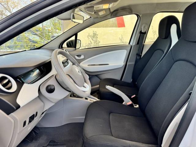 Renault Zoe image 9