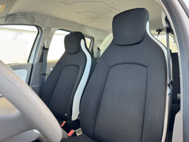 Renault Zoe image 8