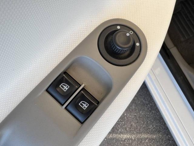 Renault Zoe image 1