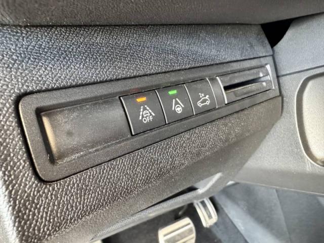 Peugeot 3008 image 3