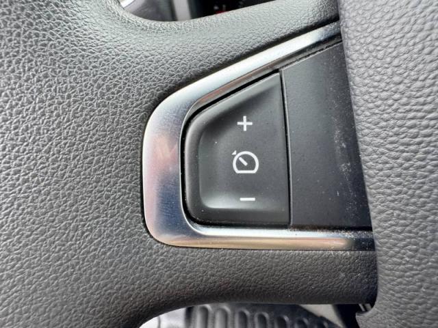 Renault Master image 9