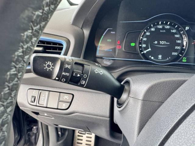 Hyundai Ioniq image 2