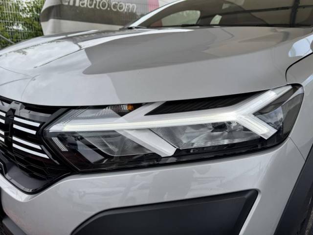 Dacia Sandero image 1