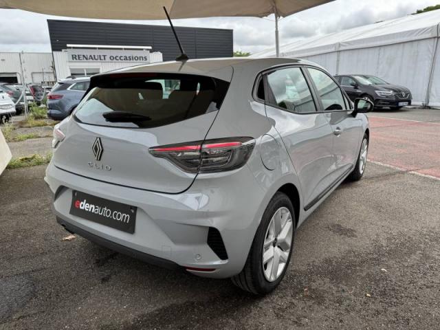 Renault Clio image 2