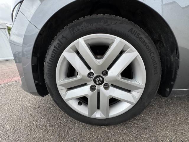 Renault Clio image 9