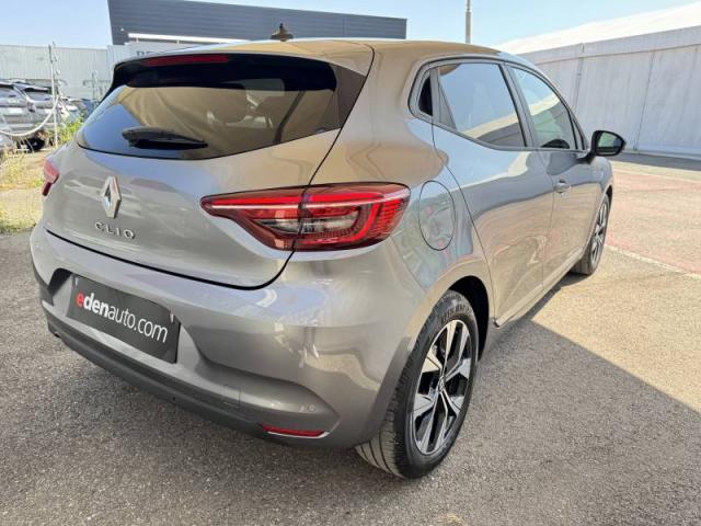 Renault Clio image 9