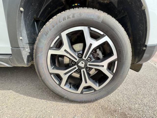 Dacia Duster image 9