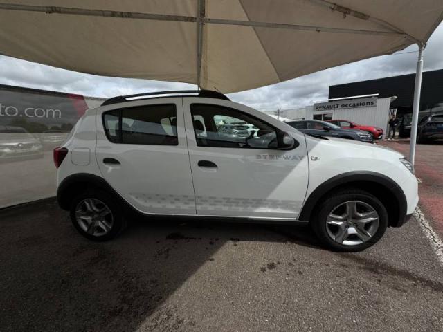 Dacia Sandero image 4