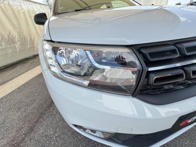 Dacia Logan image 5