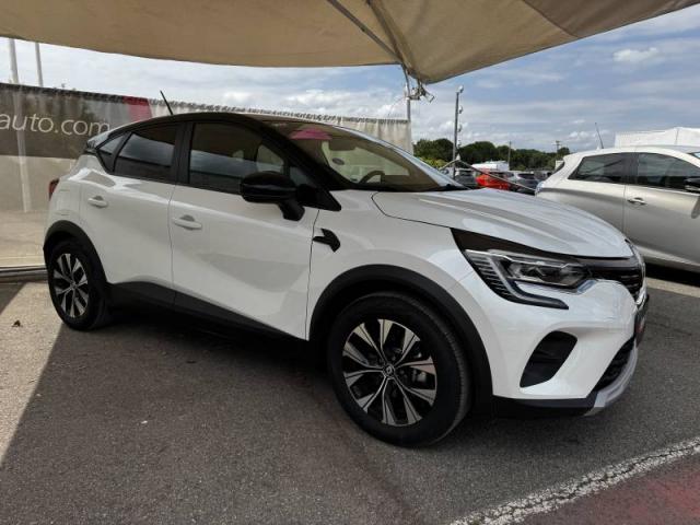Renault Captur image 1