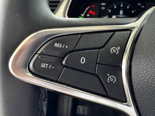 Renault Captur image 9