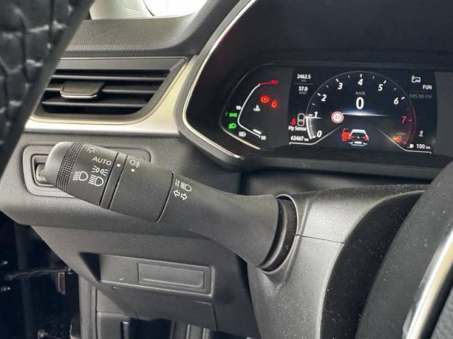 Renault Captur image 8