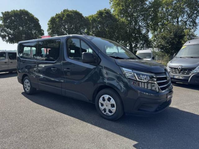 Renault Trafic image 9